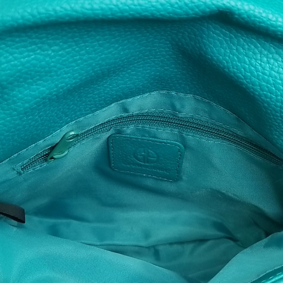 Giani Bernini Pebbled Leather Crossbody Bag - Picture 8 of 14